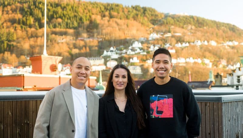 Hana Colakovic med Atlas-partnerne på takterrasse i Bergen (Shifter)
